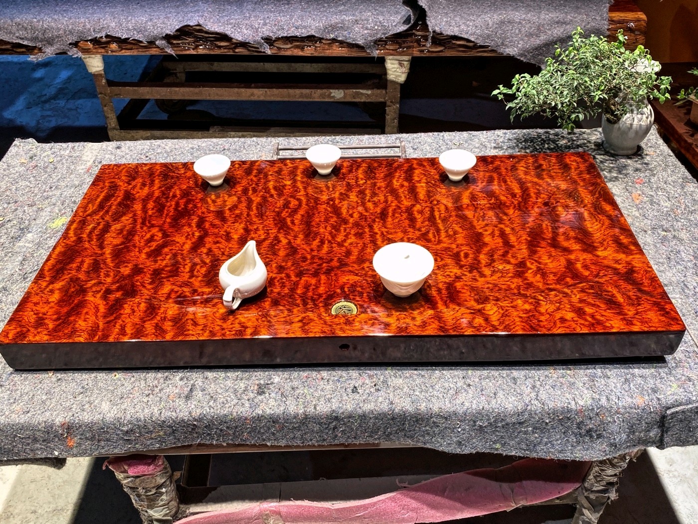 巴花茶盘